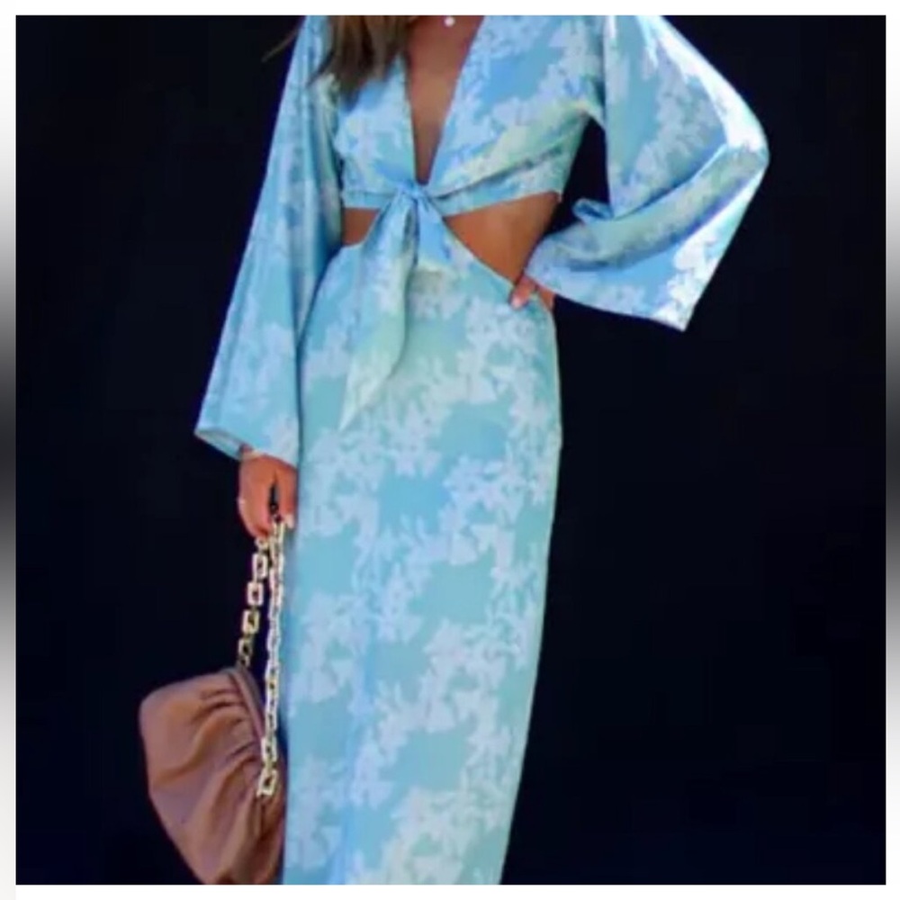Vici fern cut out kimono style maxi dress size medium